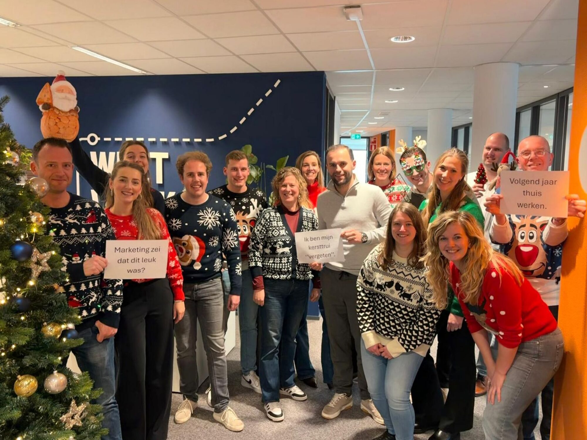 Kersttruiendag op kantoor